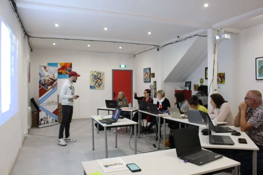 Salle de réunion  idéal pour votre activité professionnelle à Lens