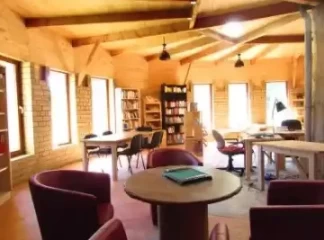 Espaces de coworking  idéal pour votre activité professionnelle à Les Monts du Roumois