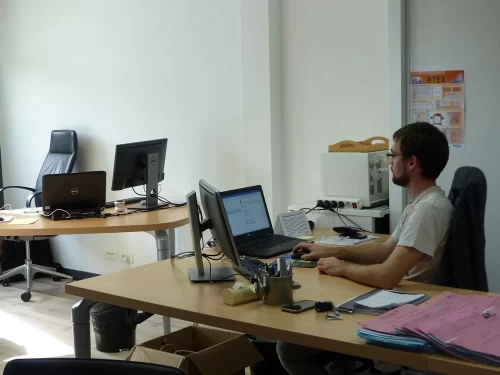 Bureau fermé  idéal pour votre activité professionnelle à Les Sorinières