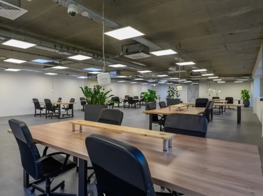 Bureau fermé  idéal pour votre activité professionnelle à Lognes