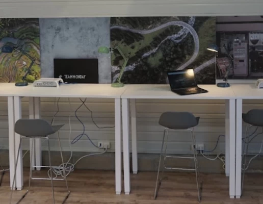 Salle de réunion  idéal pour votre activité professionnelle à Loir en Vallée