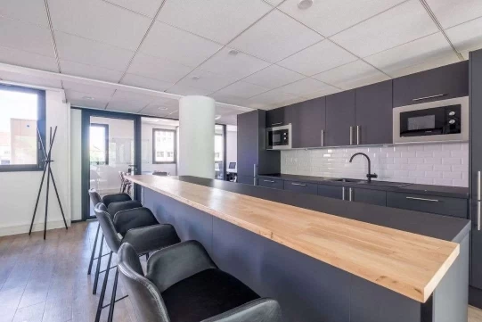 Bureau fermé  idéal pour votre activité professionnelle à Lyon