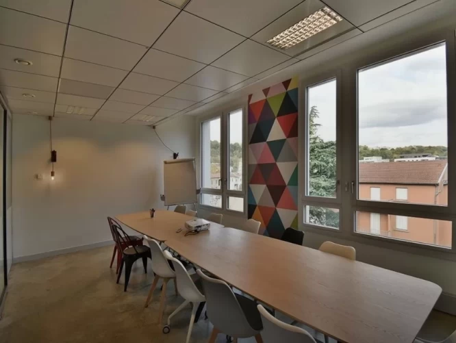 Bureau fermé  idéal pour votre activité professionnelle à Lyon