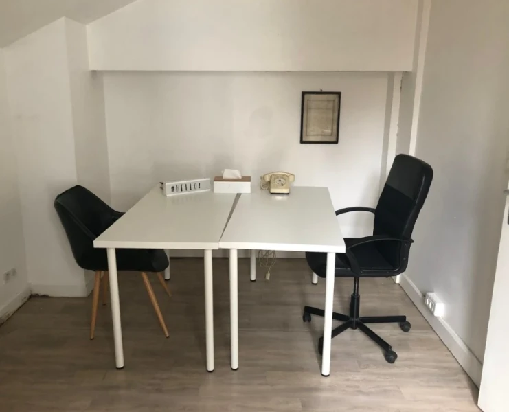 Bureau fermé  idéal pour votre activité professionnelle à Malakoff