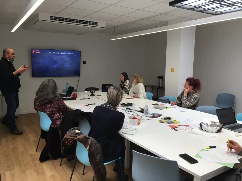 Salle de réunion  idéal pour votre activité professionnelle à Marans