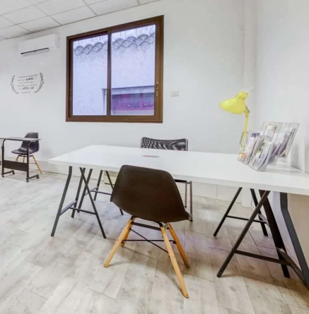 Bureau fermé  idéal pour votre activité professionnelle à Marignane