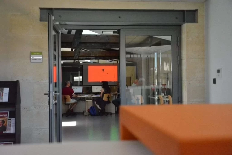 Espaces de coworking  idéal pour votre activité professionnelle à Marsas
