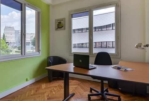 Bureau fermé  idéal pour votre activité professionnelle à Marseille