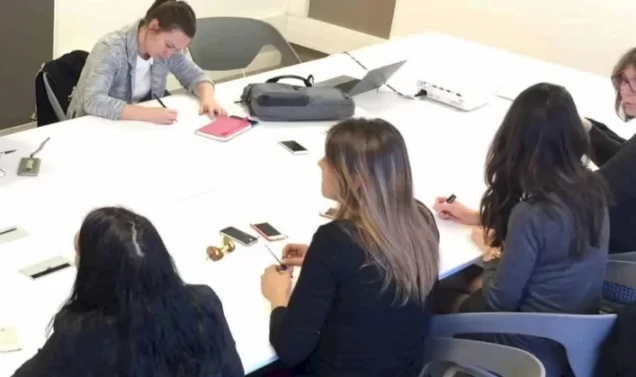 Salle de réunion  idéal pour votre activité professionnelle à Marseille