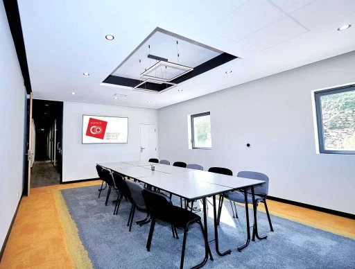 Salle de réunion  idéal pour votre activité professionnelle à Marseille