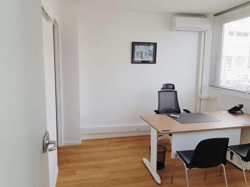 Bureau fermé  idéal pour votre activité professionnelle à Marseille