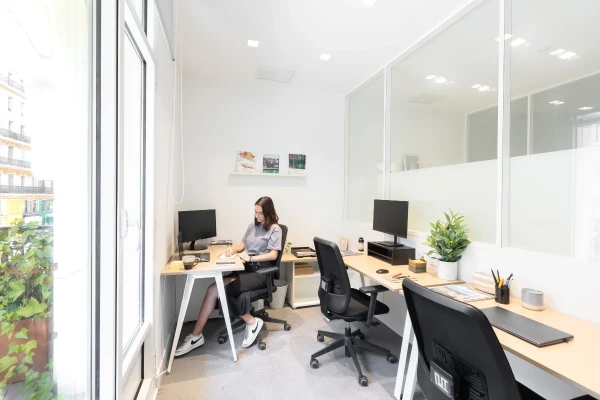 Bureau fermé  idéal pour votre activité professionnelle à Marseille