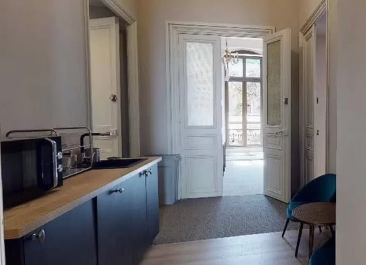 Bureau fermé  idéal pour votre activité professionnelle à Marseille