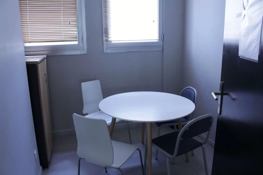 Bureau fermé  idéal pour votre activité professionnelle à Marseille
