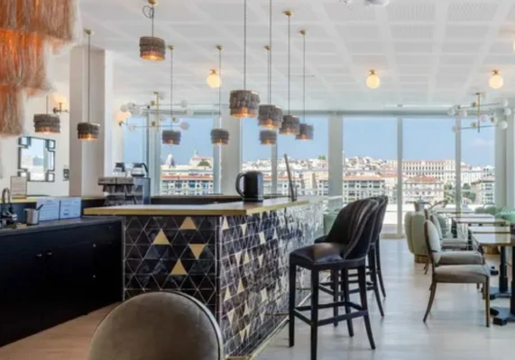 Bureau fermé  idéal pour votre activité professionnelle à Marseille