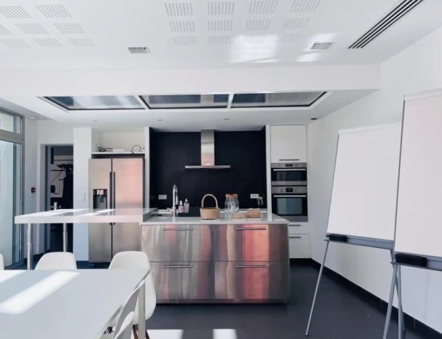 Bureau fermé  idéal pour votre activité professionnelle à Marseille