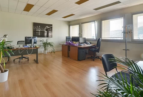 Bureau fermé  idéal pour votre activité professionnelle à Marseille