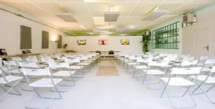 Salle de réunion  idéal pour votre activité professionnelle à Marseille