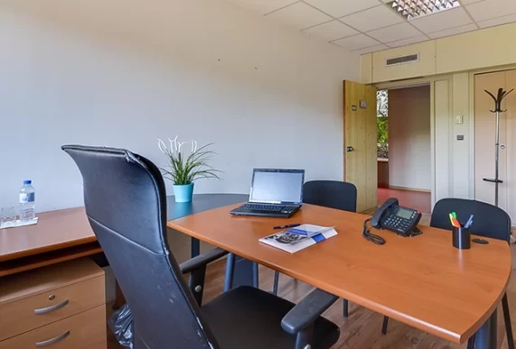 Bureau fermé  idéal pour votre activité professionnelle à Marseille