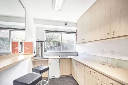 Bureau fermé  idéal pour votre activité professionnelle à Marseille
