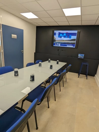 Salle de réunion  idéal pour votre activité professionnelle à Meyreuil