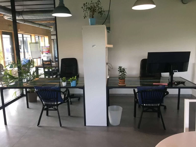 Bureau fermé  idéal pour votre activité professionnelle à Monistrol-sur-Loire