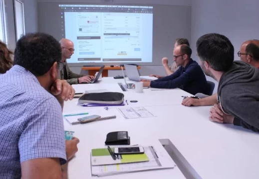 Salle de réunion  idéal pour votre activité professionnelle à Montignac