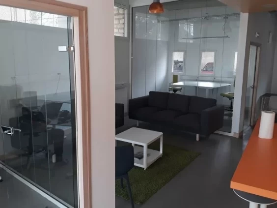 Salle de réunion  idéal pour votre activité professionnelle à Montignac