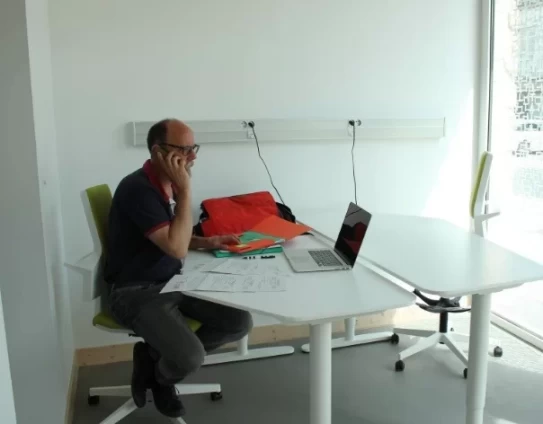 Bureau fermé  idéal pour votre activité professionnelle à Montignac