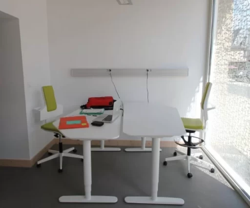Bureau fermé  idéal pour votre activité professionnelle à Montignac