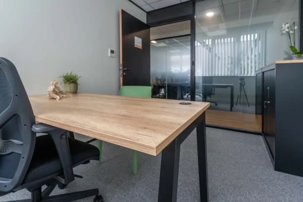 Bureau fermé  idéal pour votre activité professionnelle à Mundolsheim