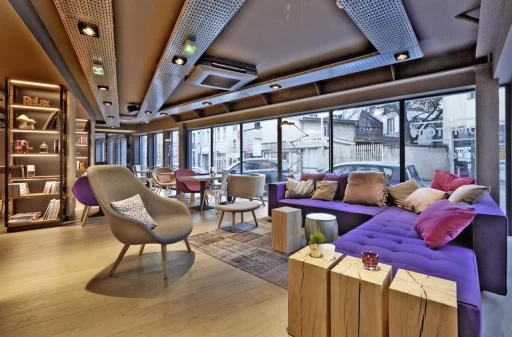 Salle de réunion  idéal pour votre activité professionnelle à Nancy