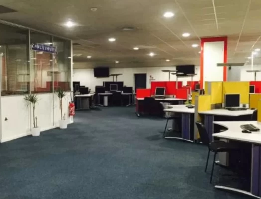 Bureau fermé  idéal pour votre activité professionnelle à Nanterre