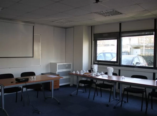 Bureau fermé  idéal pour votre activité professionnelle à Nantes