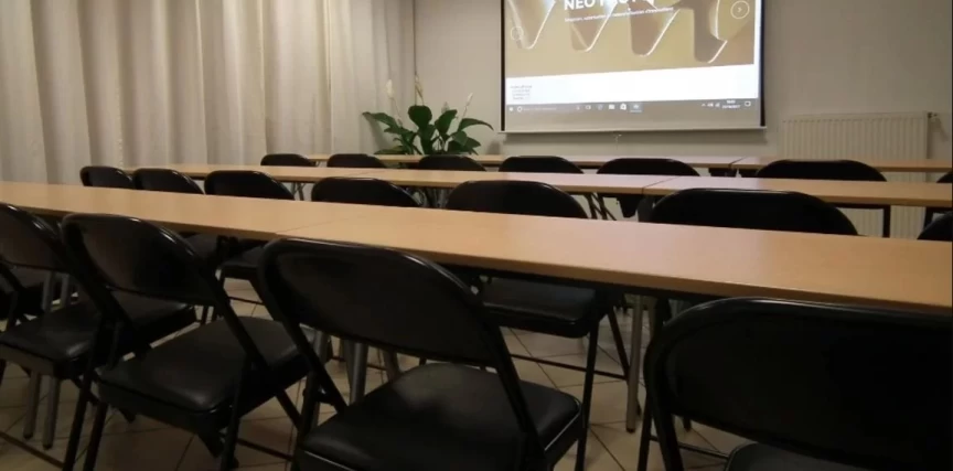 Salle de réunion  idéal pour votre activité professionnelle à Nantes
