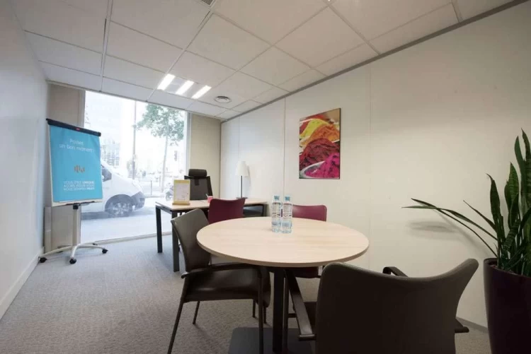 Bureau fermé  idéal pour votre activité professionnelle à Neuilly-sur-Seine