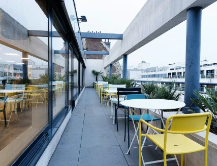Bureau fermé  idéal pour votre activité professionnelle à Neuilly-sur-Seine