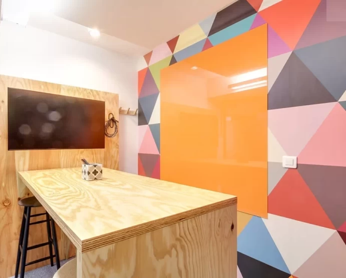 Bureau fermé  idéal pour votre activité professionnelle à Neuilly-sur-Seine