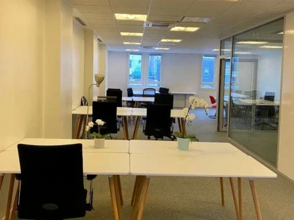 Bureau fermé  idéal pour votre activité professionnelle à Neuilly-sur-Seine