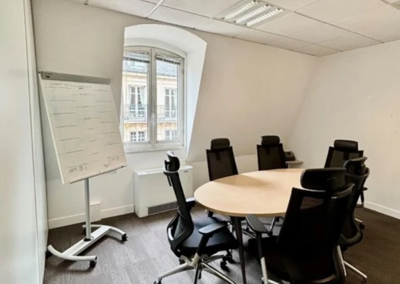 Bureau fermé  idéal pour votre activité professionnelle à Neuilly-sur-Seine
