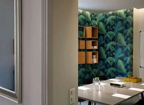 Salle de réunion  idéal pour votre activité professionnelle à Nice