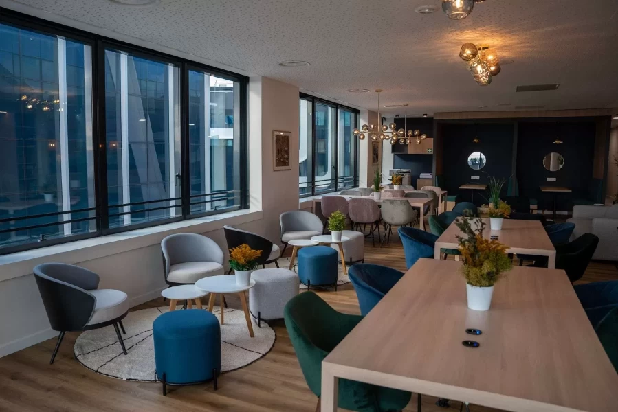 Bureau fermé  idéal pour votre activité professionnelle à Nice