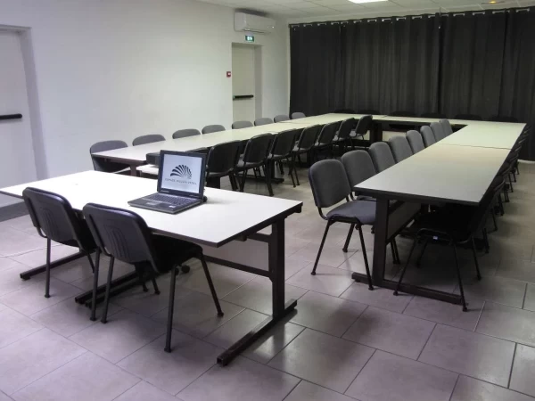 Salle de réunion  idéal pour votre activité professionnelle à Nîmes