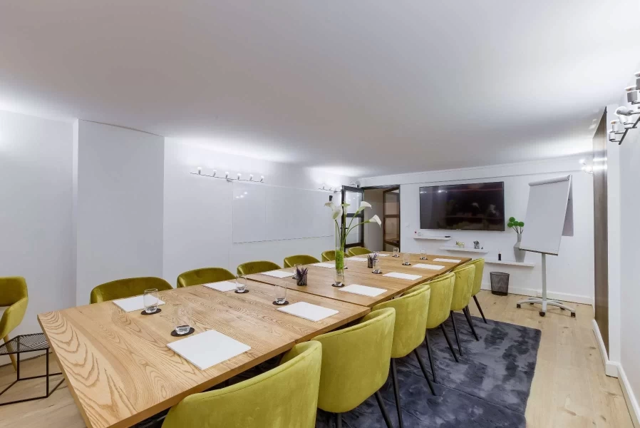 Salle de réunion  idéal pour votre activité professionnelle à Orsay