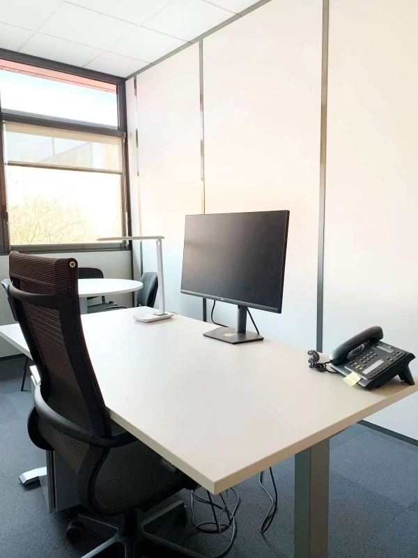 Bureau fermé  idéal pour votre activité professionnelle à Oullins