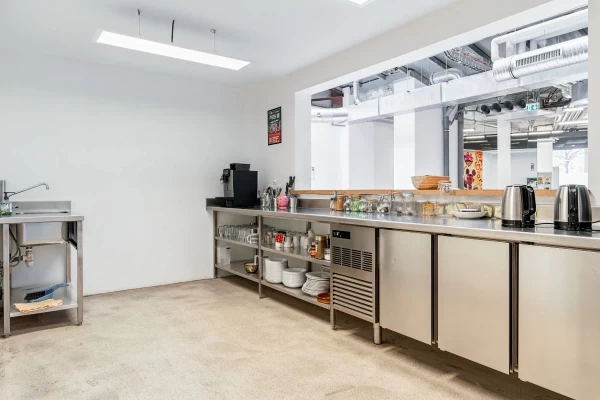 Plateau privé  idéal pour votre activité professionnelle à Paris 11e Arrondissement
