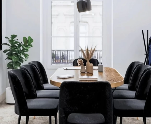 Plateau privé  idéal pour votre activité professionnelle à Paris 11e Arrondissement
