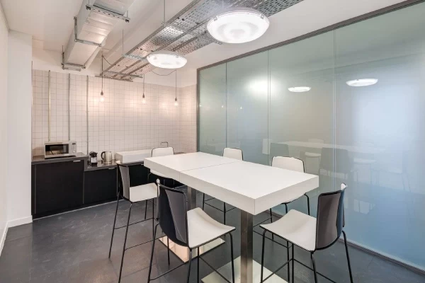 Bureau fermé  idéal pour votre activité professionnelle à Paris 15e Arrondissement