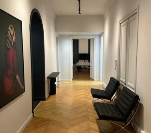 Plateau privé  idéal pour votre activité professionnelle à Paris 16