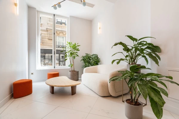 Bureau fermé  idéal pour votre activité professionnelle à Paris 16e Arrondissement